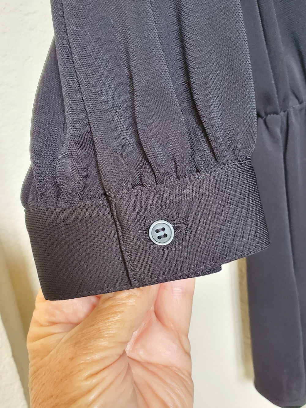 Ann Taylor Black Bow Tie Neck Cinched Waist Top Closet Staple Blouse. Size S - Picture 4 of 7